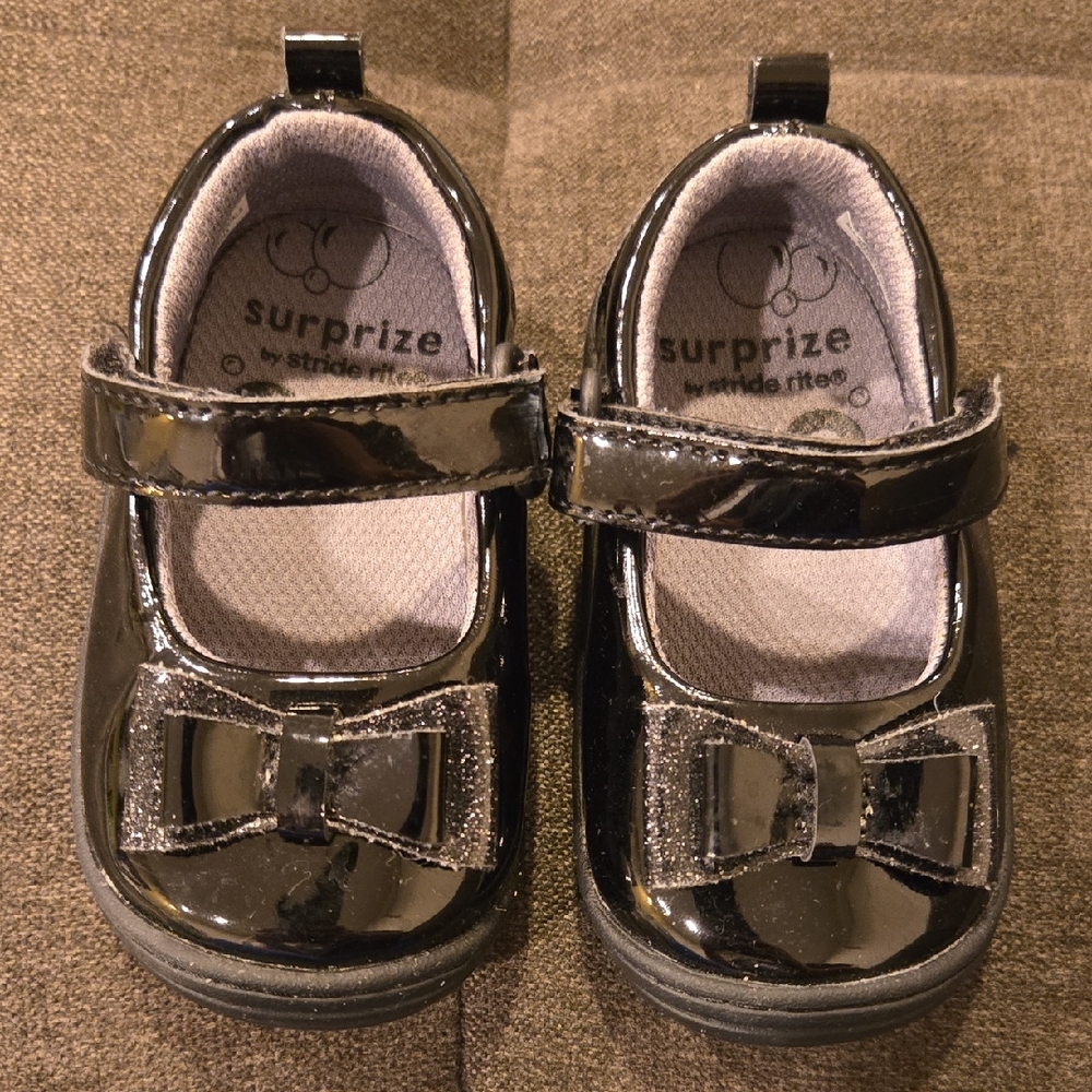 Stride Rite Glossy Black Dress Shoes with Bow
